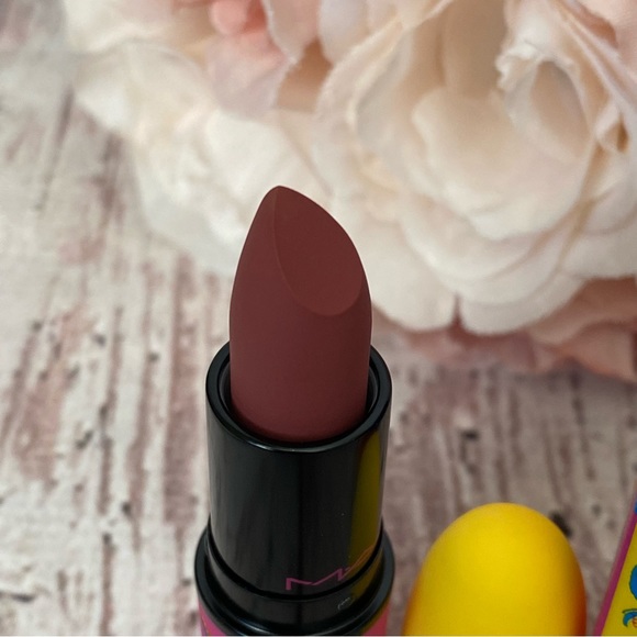 MAC Cosmetics Makeup Mac Brickthrough Powder Kiss Lipstick New